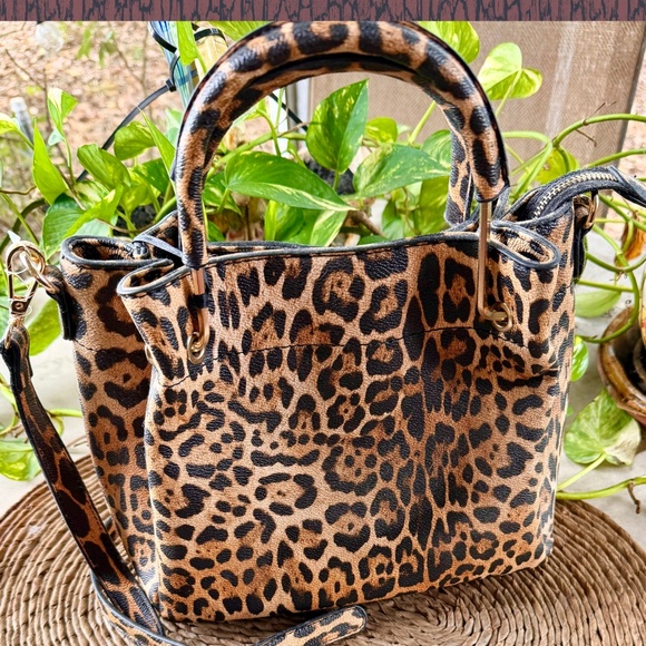 Leopard Print Bag⭐️ Stunning DESIGNER INSPIRED SHOULDER HANDBAG NEW W/TAGS - Picture 2 of 15